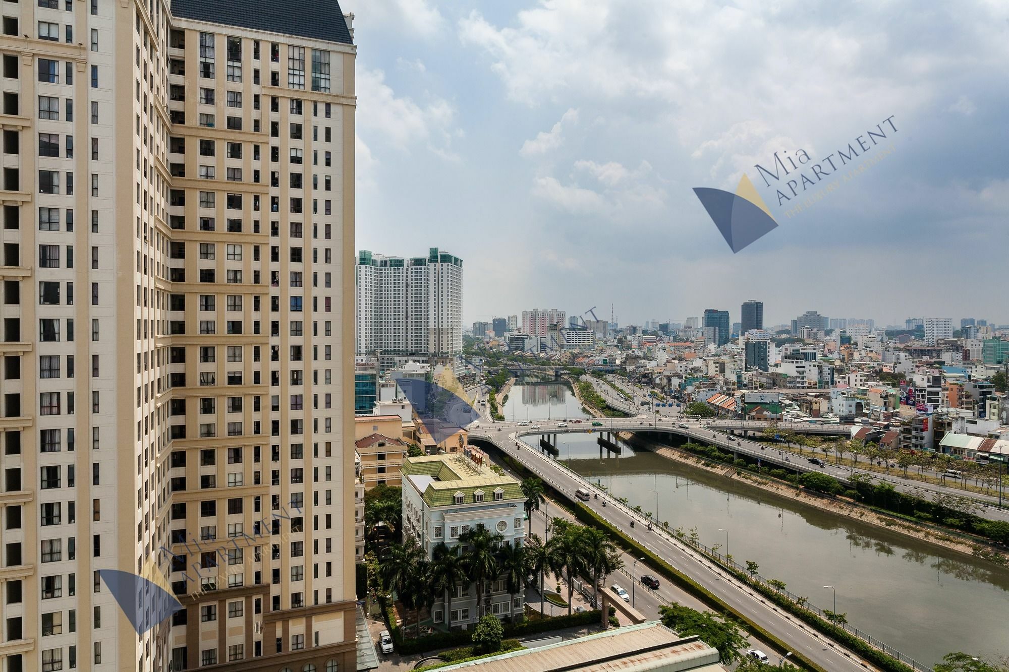 Mia Apartment 2 - The Tresor ホーチミン市 エクステリア 写真